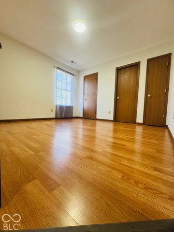 614 Deer Trail, Indianapolis, IN 46217