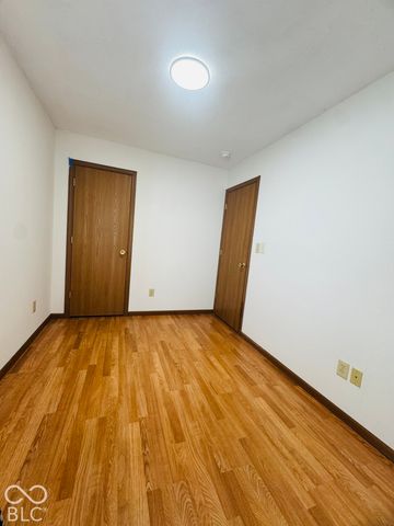 614 Deer Trail, Indianapolis, IN 46217