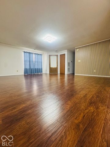 614 Deer Trail, Indianapolis, IN 46217