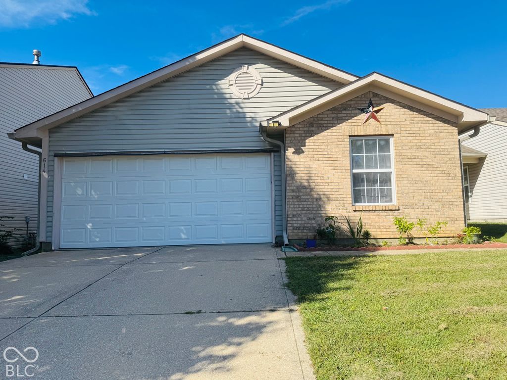 614 Deer Trail, Indianapolis, IN 46217