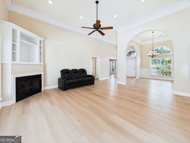 115 Dora Lane, Byron, GA 31008