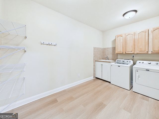 115 Dora Lane, Byron, GA 31008