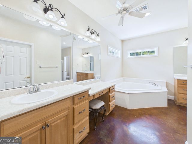 115 Dora Lane, Byron, GA 31008