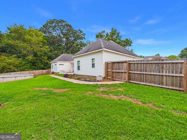 115 Dora Lane, Byron, GA 31008