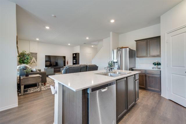 1038 Old Oaks Drive, Forney, TX 75126