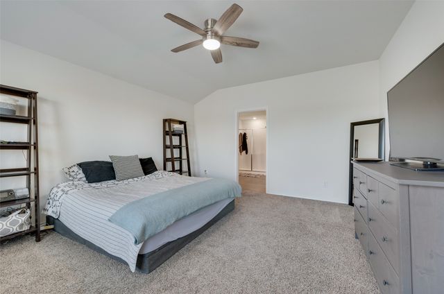 1038 Old Oaks Drive, Forney, TX 75126