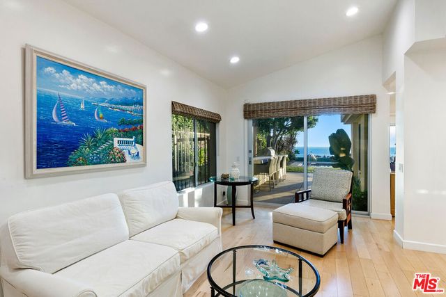 24518 Vantage Point Terrace, Malibu, CA 90265