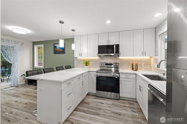 13324 NE 138th Pl, Kirkland, WA 98034