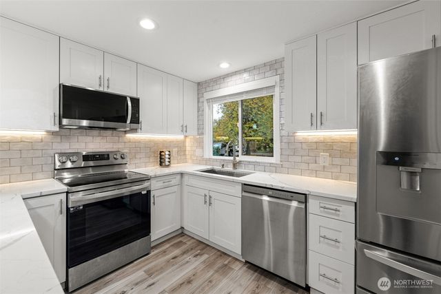 13324 NE 138th Pl, Kirkland, WA 98034