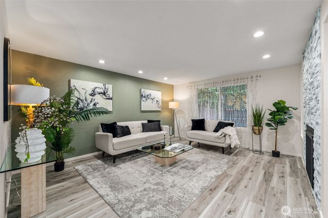 13324 NE 138th Pl, Kirkland, WA 98034