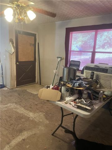 312 CR 3222, Clarksville, AR 72830