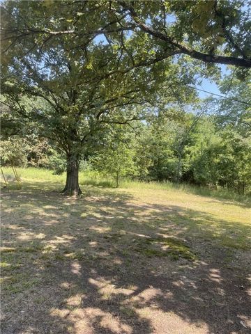 312 CR 3222, Clarksville, AR 72830