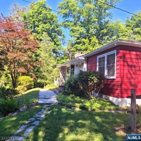 438 Longview Drive, Newton, NJ 07860