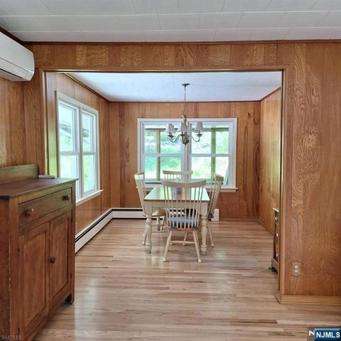 438 Longview Drive, Newton, NJ 07860