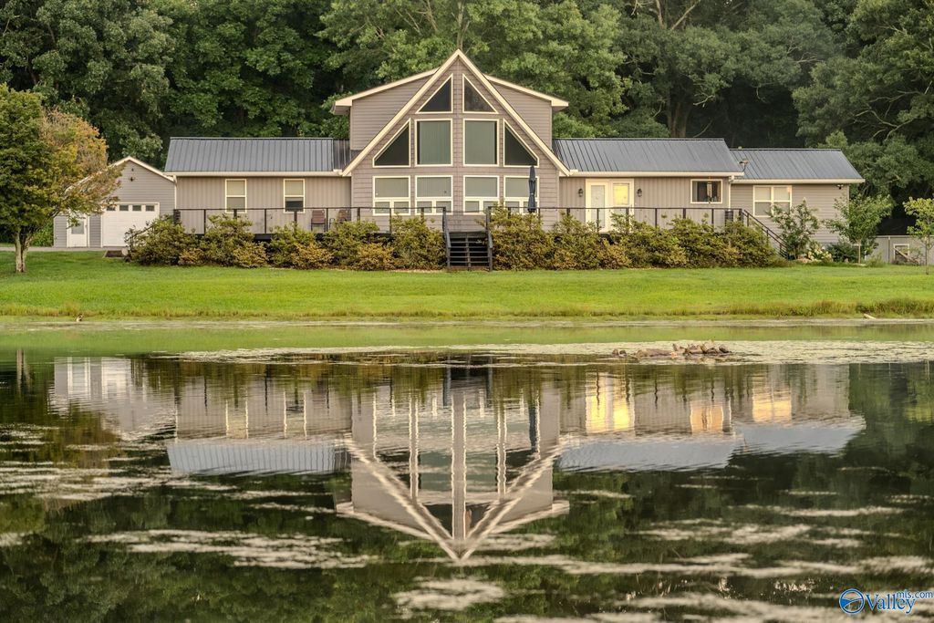 1365 Alabama Highway 205, Albertville, AL 35950