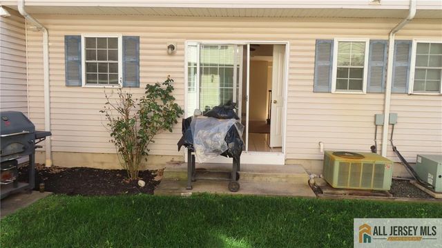 26 Henry Street A, Franklin, NJ 08873