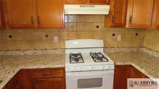 26 Henry Street A, Franklin, NJ 08873