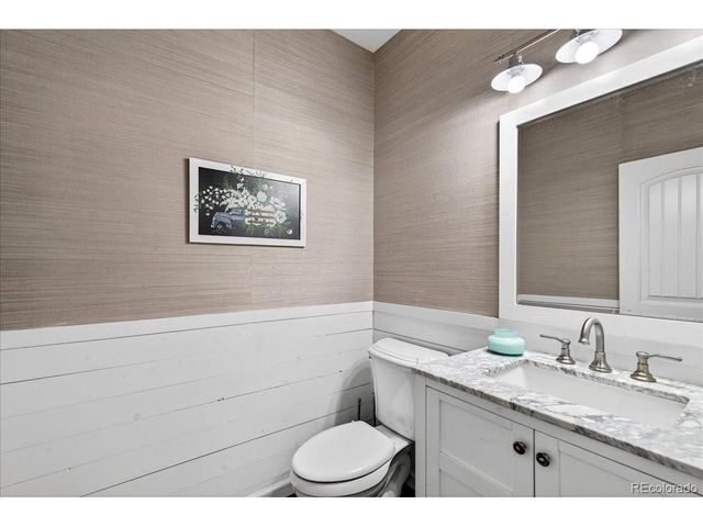 8049 Sabino Ln, Castle Rock, CO 80108