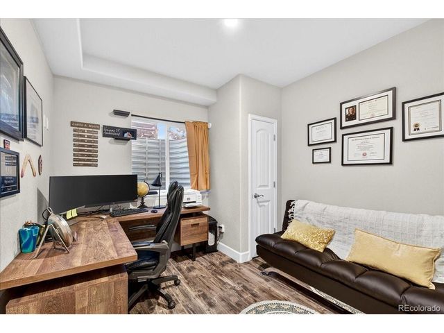 8049 Sabino Ln, Castle Rock, CO 80108