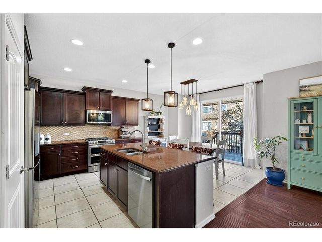 8049 Sabino Ln, Castle Rock, CO 80108