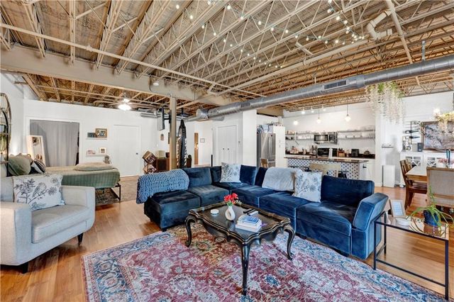 308 St Louis Street 116, Mobile, AL 36602
