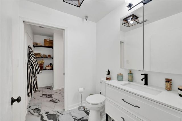 308 St Louis Street 116, Mobile, AL 36602