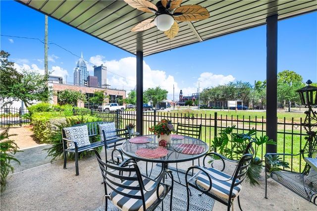 308 St Louis Street 116, Mobile, AL 36602