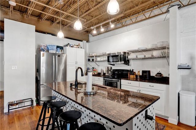 308 St Louis Street 116, Mobile, AL 36602