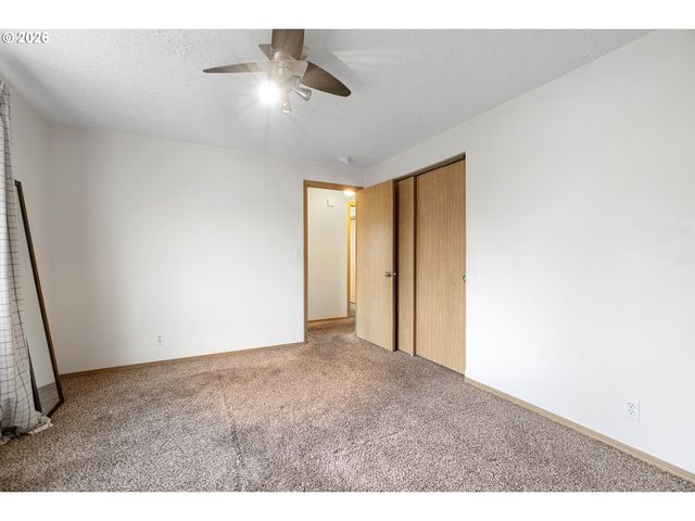 3621 Sw 24TH Ter, Gresham, OR 97080