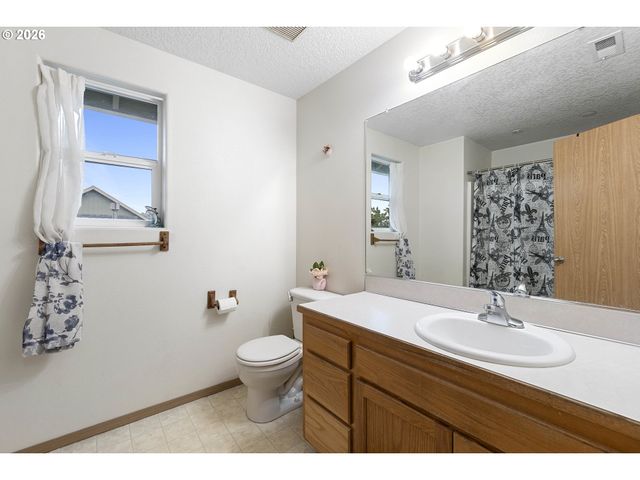 3621 Sw 24TH Ter, Gresham, OR 97080
