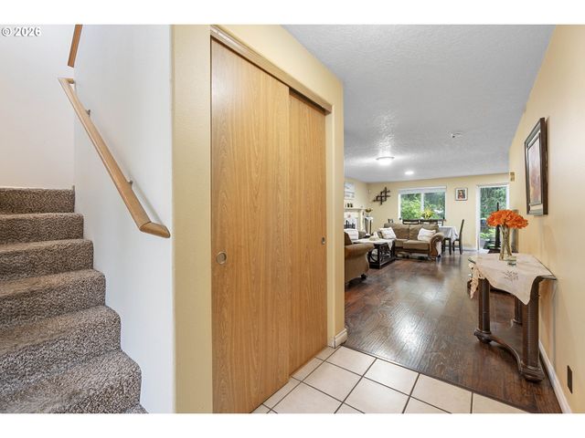 3621 Sw 24TH Ter, Gresham, OR 97080