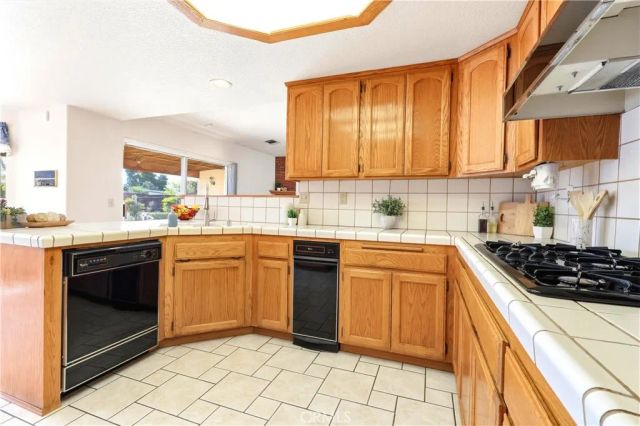 13163 Quapaw Road, Apple Valley, CA 92308