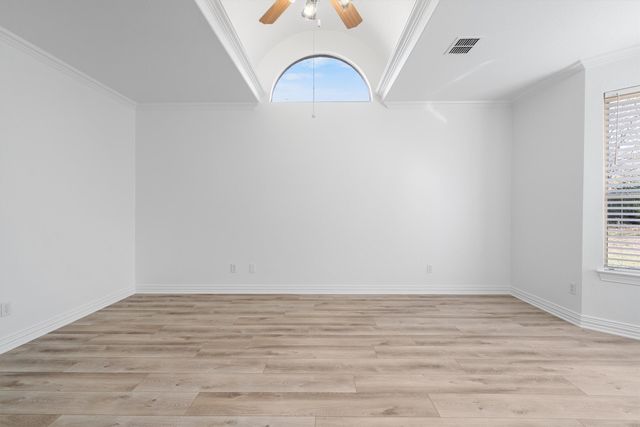 275 Fox Trot Lane, Double Oak, TX 75077