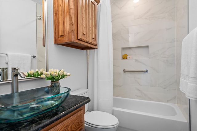 275 Fox Trot Lane, Double Oak, TX 75077