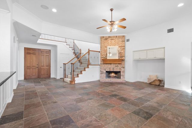 275 Fox Trot Lane, Double Oak, TX 75077