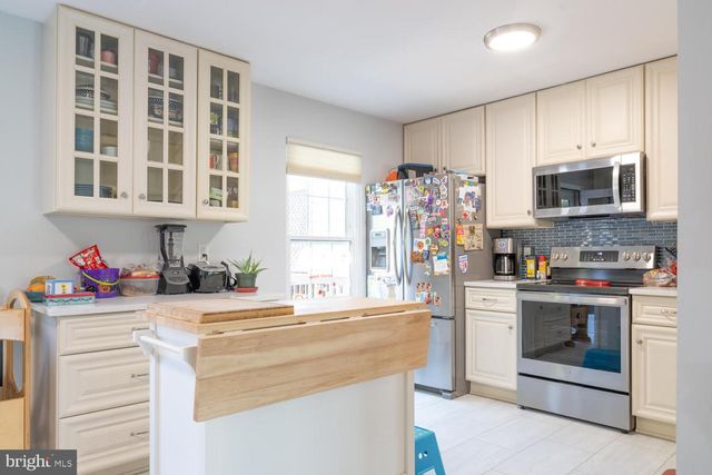 6005 BINGLEY RD, Alexandria, VA 22315