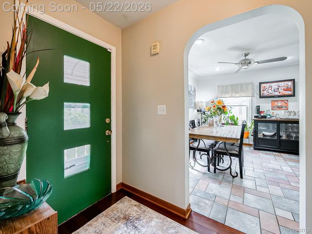 2751 Marlington Road, Waterford Charter Township, MI 48329