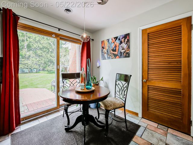 2751 Marlington Road, Waterford Charter Township, MI 48329