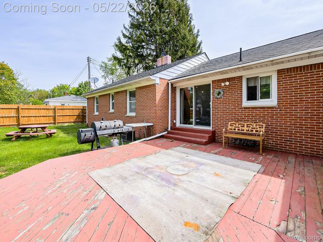 2751 Marlington Road, Waterford Charter Township, MI 48329