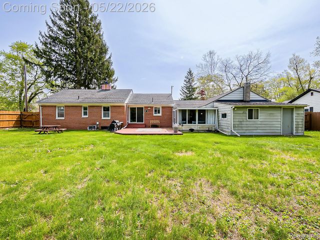 2751 Marlington Road, Waterford Charter Township, MI 48329