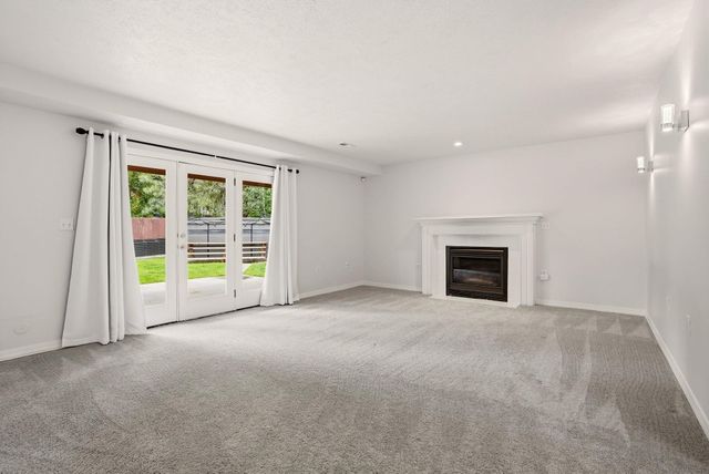 15111 N Edencrest Dr, Spokane, WA 99208