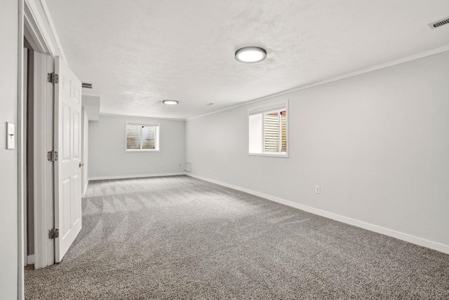 15111 N Edencrest Dr, Spokane, WA 99208