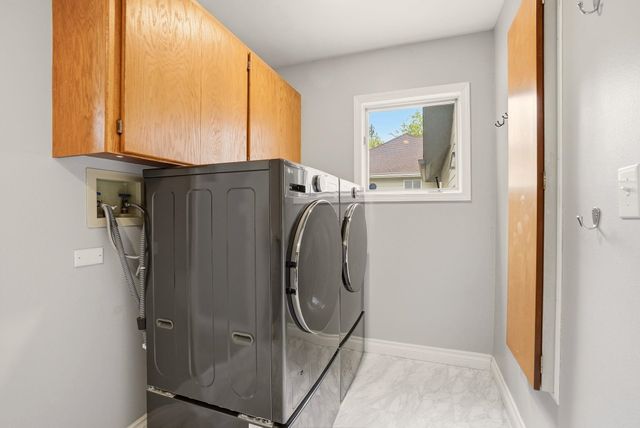 15111 N Edencrest Dr, Spokane, WA 99208