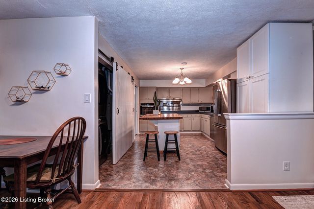 1200 Meadowridge Trail, Goshen, KY 40026