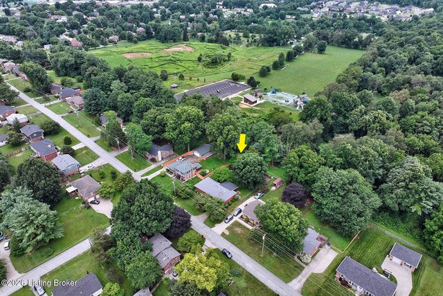 1200 Meadowridge Trail, Goshen, KY 40026