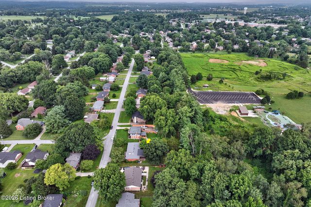 1200 Meadowridge Trail, Goshen, KY 40026