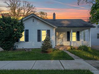 652 S Main Street, Naperville, IL 60540