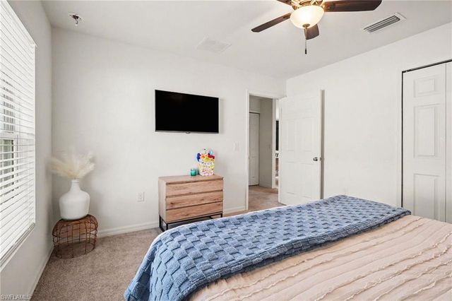 1409 NE 4th PL, Cape Coral, FL 33909