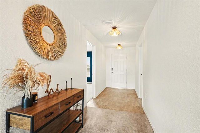 1409 NE 4th PL, Cape Coral, FL 33909