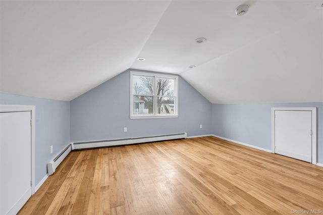 29 Glen Cove Drive, Glen Head, NY 11545